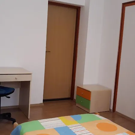 In Pula- Kroatien Mit Hohen Gaestebewertungen By Interhome Pula