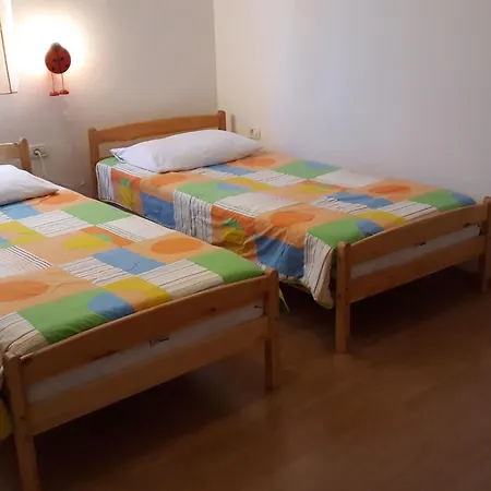Apartament In Pula- Kroatien Mit Hohen Gaestebewertungen By Interhome *